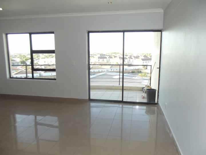 To Let 2 Bedroom Property for Rent in Parklands Western Cape